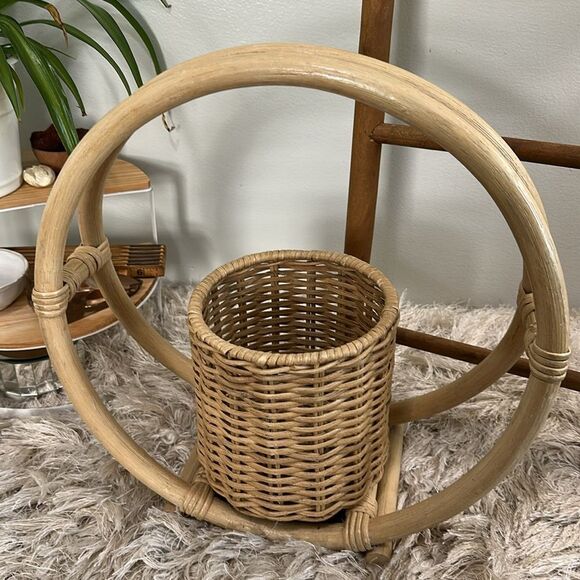 Circular Retro Boho Rattan & Wicker Plant Holder - Picture 3 of 17